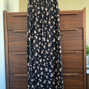 Brandy Melville Daisy Maxi Skirt